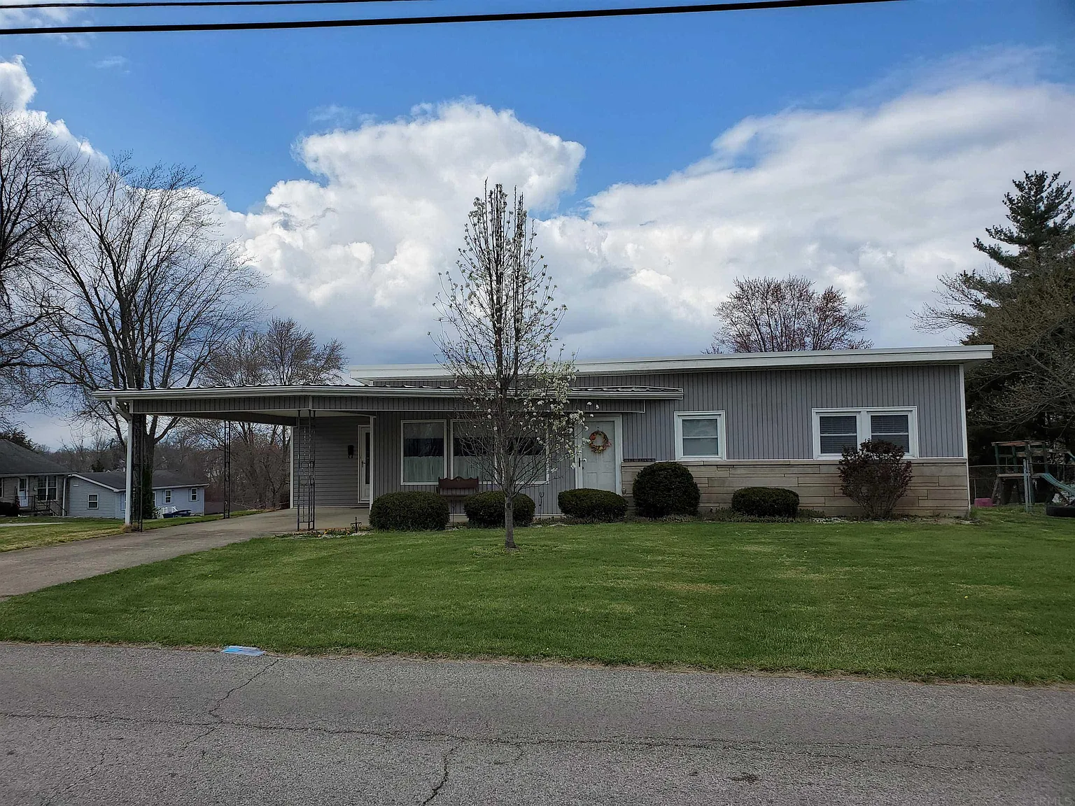 1017 24th St photo 1