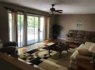 86 Oakridge Ct, Dahinda, IL 61428