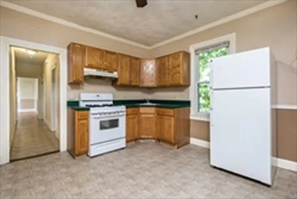 3516 Washington St #2 — Photo 1