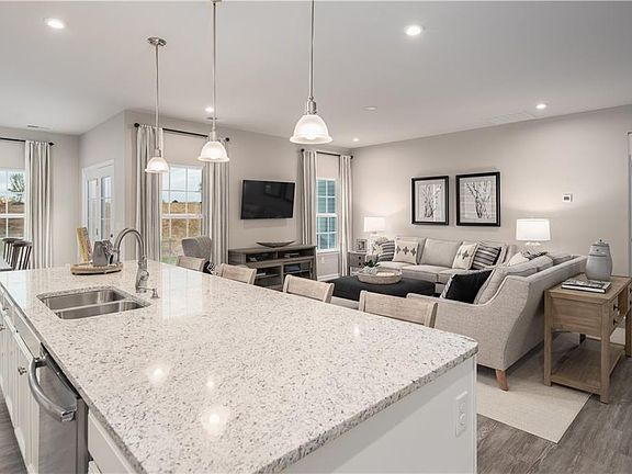 2nd image of 29 Westhaven Lakes