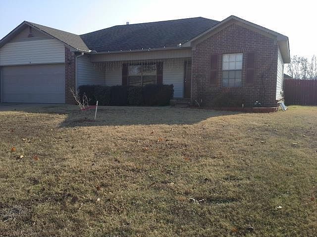 1st image of 15 Orchid Ln