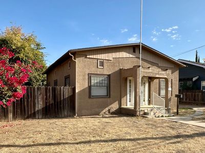 408 E Grangeville Blvd, Hanford, CA, 93230