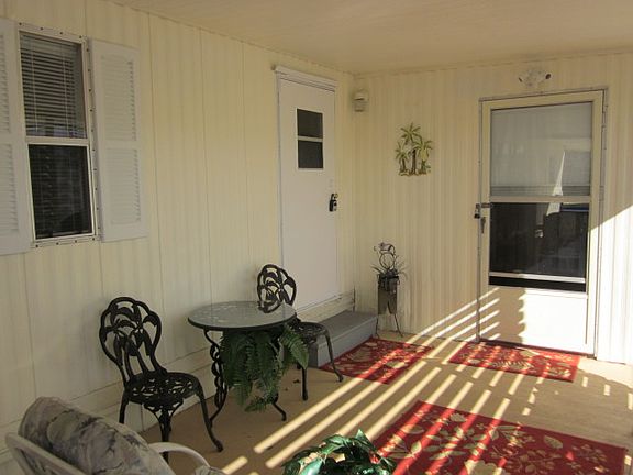 5th image of 211 Rue De Paresse