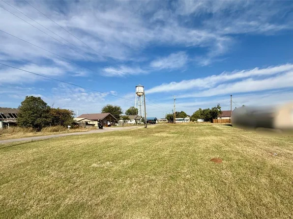 233 W 6th St Lot 17 & 18, Hydro, OK 73048