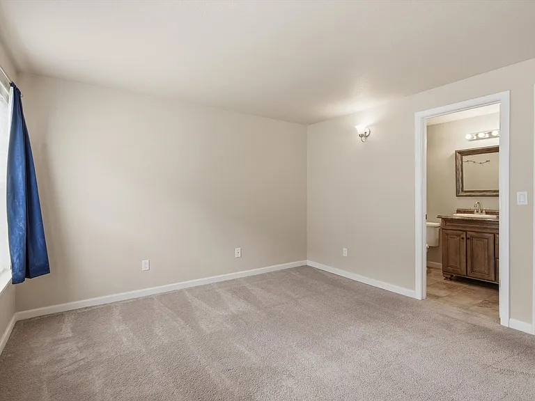16419 Spruce Way #F3 — Photo 20
