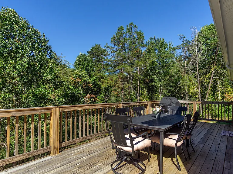27 M L Reagan Dr — Photo 27