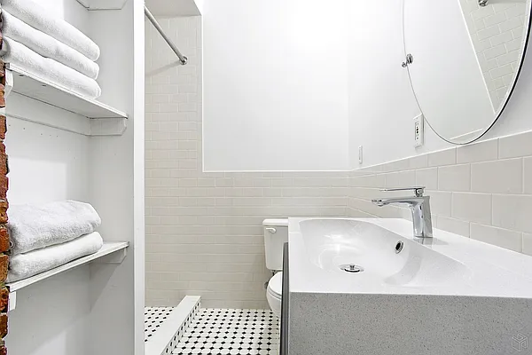 Rented by Halstead Real Estate | media 27