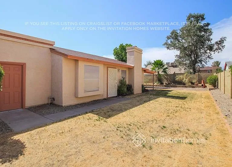 1516 E Kristal Way — Photo 2