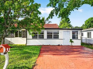 6240 SW 22nd Ct, Hollywood, FL 33023