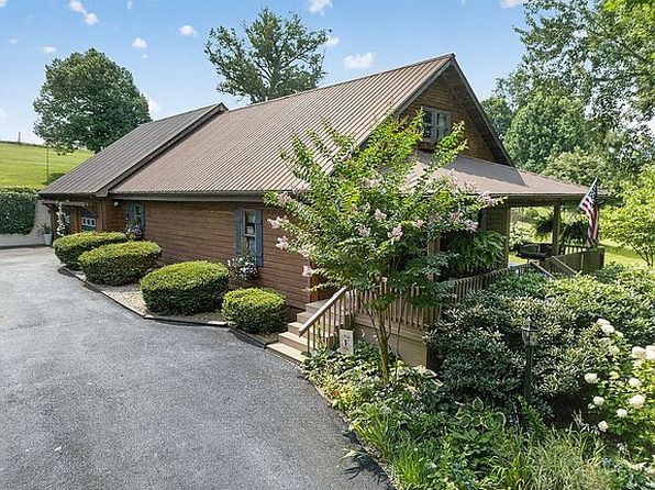 19308 Tulip Tree Ln