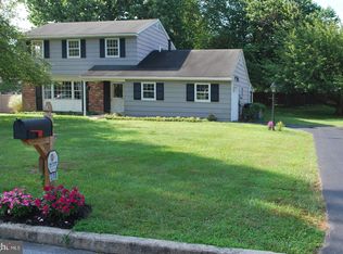 3310 Edge Ln, Thorndale, PA 19372