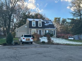 5632 Rocky Run Dr, Centreville, VA 20120