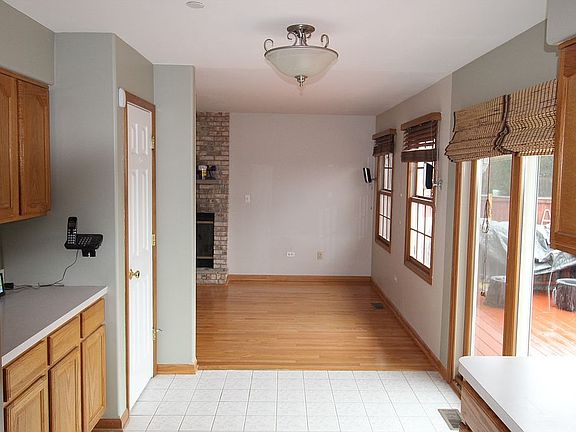 3rd image of 2070 N Masters Ln