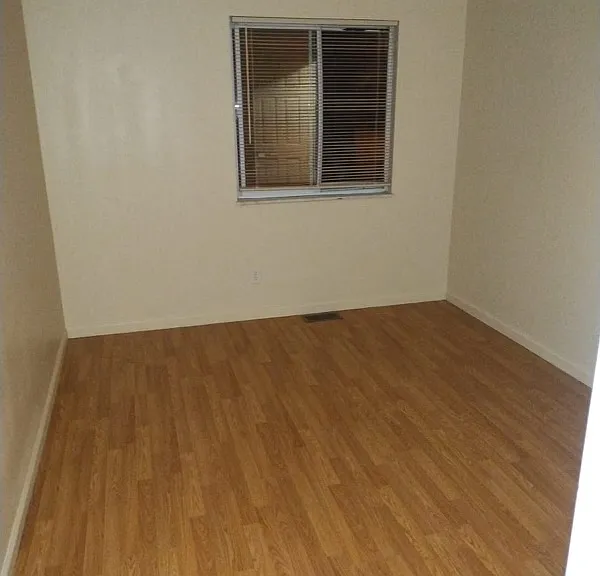 623 Palisades Dr — Photo 9
