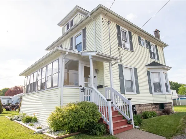 154 McDermott St, Newark, NY 14513