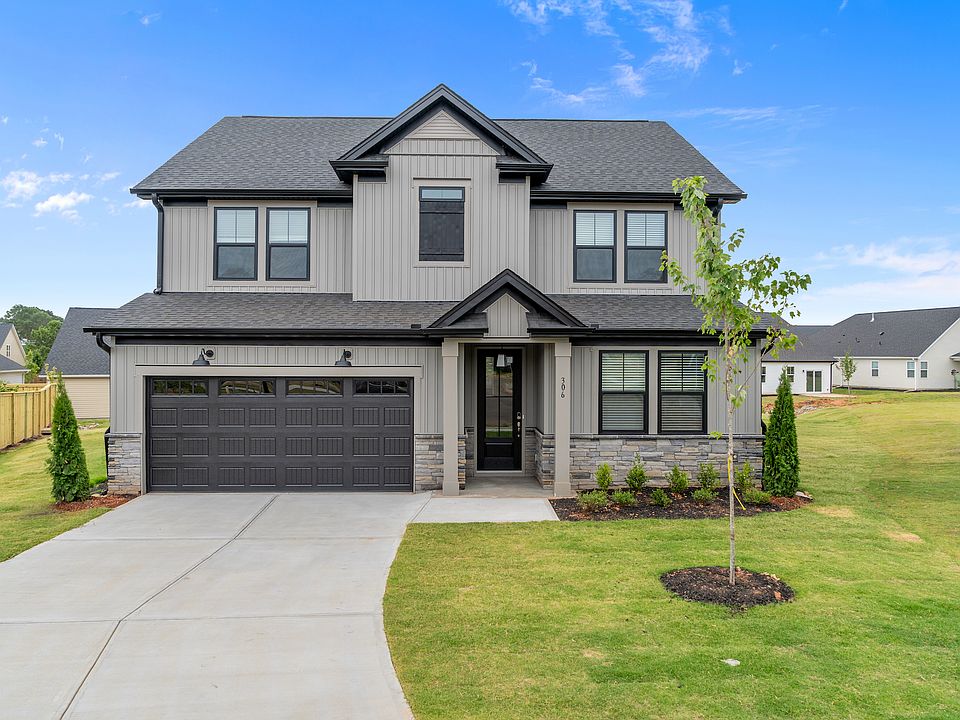 1st image of 24 Criss Dr
