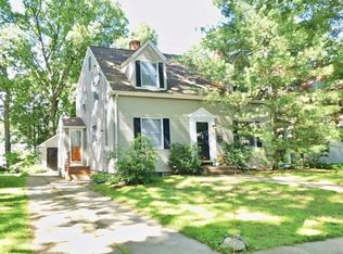 49 Fisher Rd, Arlington, MA 02476