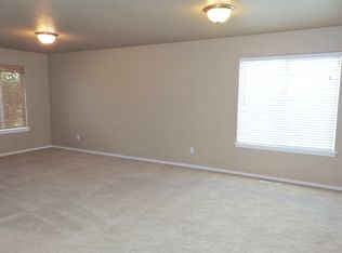 11458 Pennys Way, Oregon City, OR 97045