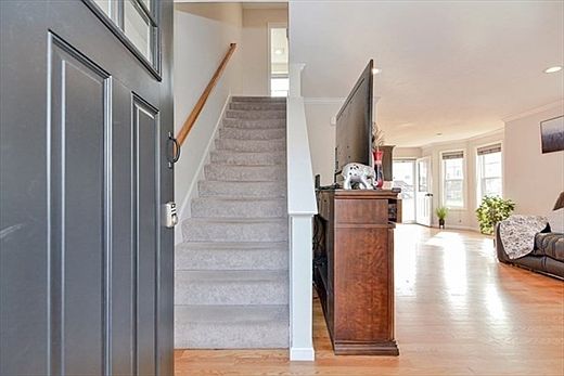 1st image of 32 Riley Rd #32