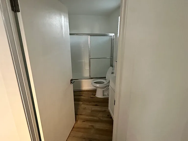 3319 Bagley Ave #2 — Photo 5