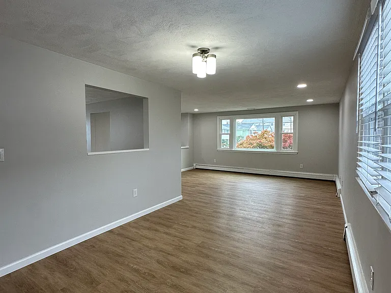 101 Rumney Rd #2 — Photo 4