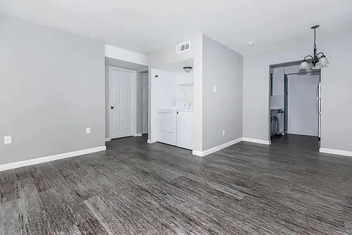 4400 Memorial Dr #16-3105 Photo 1