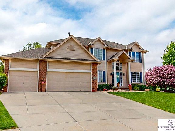 2nd image of 6512 N 159th Avenue Cir