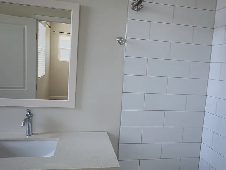 920 Chestnut Ave #2 — Photo 3