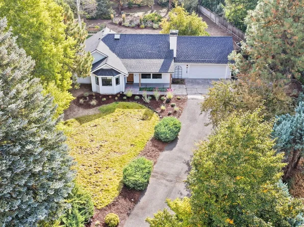 21195 Strawberry Mountain Ct, Bend, OR 97702