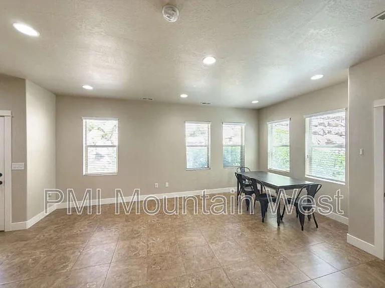 2119 Orchard Pines Loop — Photo 6