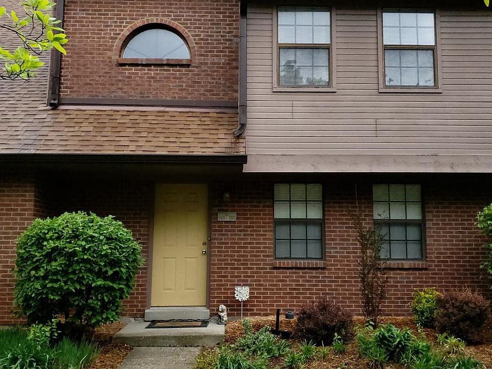 1st image of 3441 Laredo Dr Unit 15