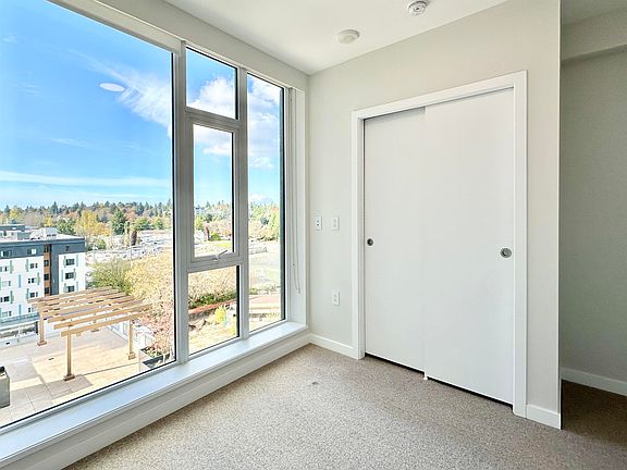 4th image of 7433 Cambie St #1207