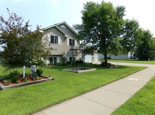 37851 Gerald Ave, North Branch, MN 55056