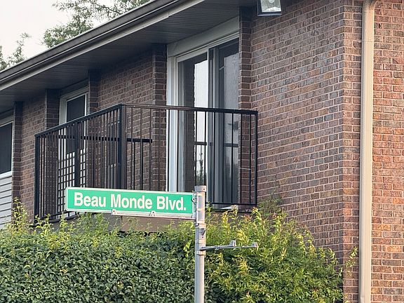 5th image of 4418 Beau Monde Dr APT 206