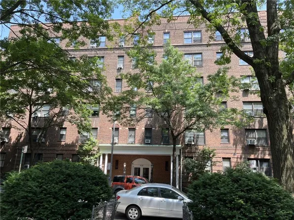 35-35 75th Street #225, Jackson Heights, NY 11372
