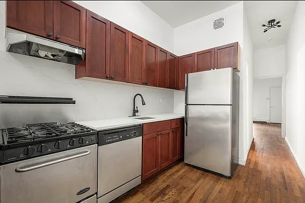 Rented by Compass | media 15