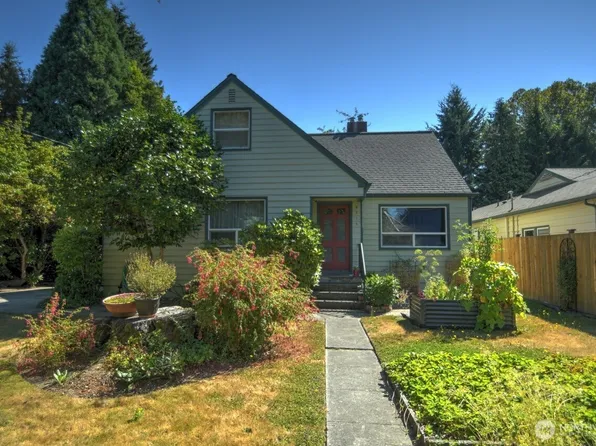 3216 Lorne Street SE, Olympia, WA 98501