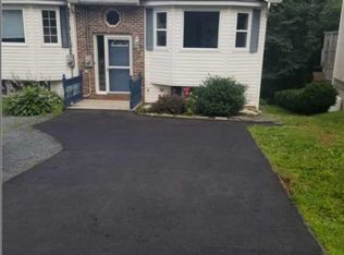 102 Connolly Rd, Middle Sackville, NS B4E1S7