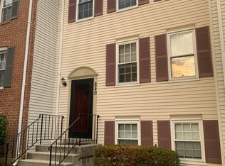 840 Ivy League Ln #1, Rockville, MD 20850