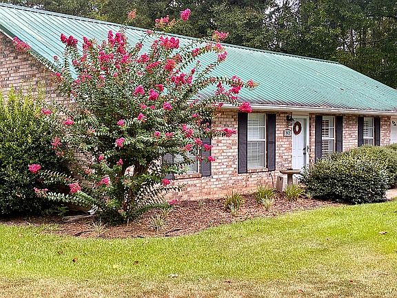 4th image of 942 Smith Ferry Rd
