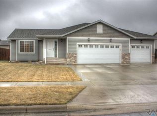 6908 W 65th St, Sioux Falls, SD 57106