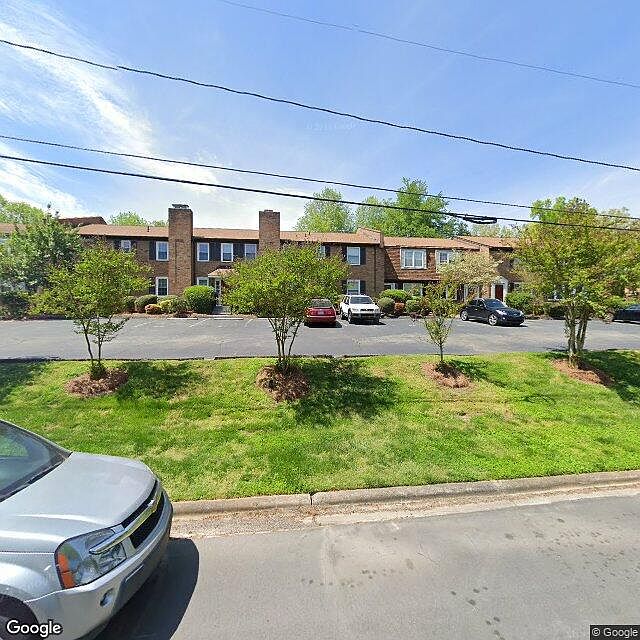 1st image of 911 Nottingham Dr APT 24