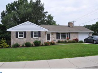 8 W 5th St, Quarryville, PA 17566