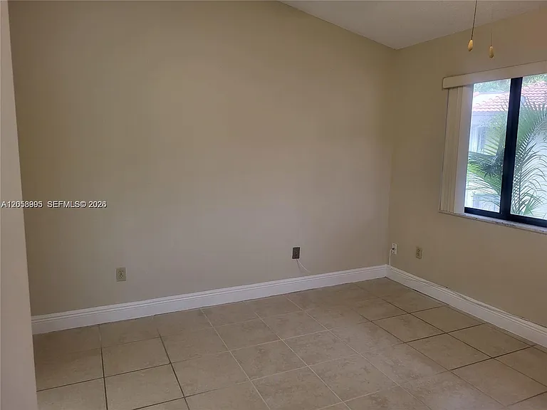 9843 SW 138th Ave #EA2R — Photo 9