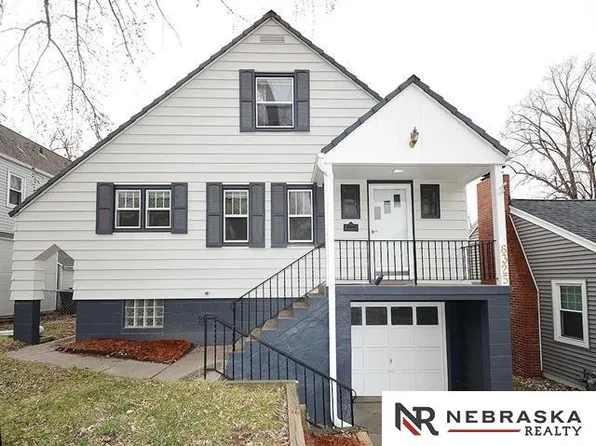 6325 Poppleton Ave, Omaha, NE 68106