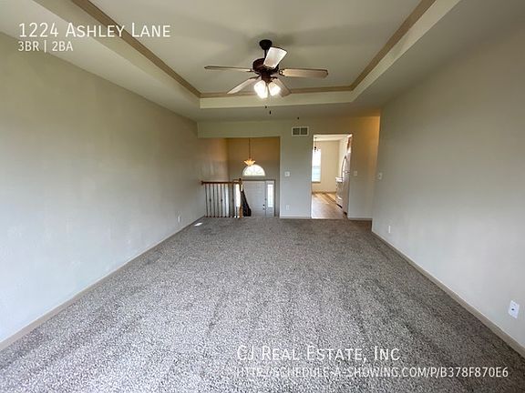 3rd image of 1224 NW Ashley Ln