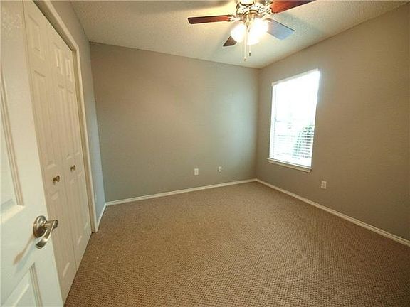 5th image of 5915 Richard Carlton Blvd