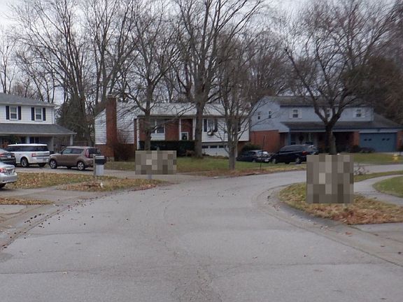 4th image of 8521 Holiday Hills Dr