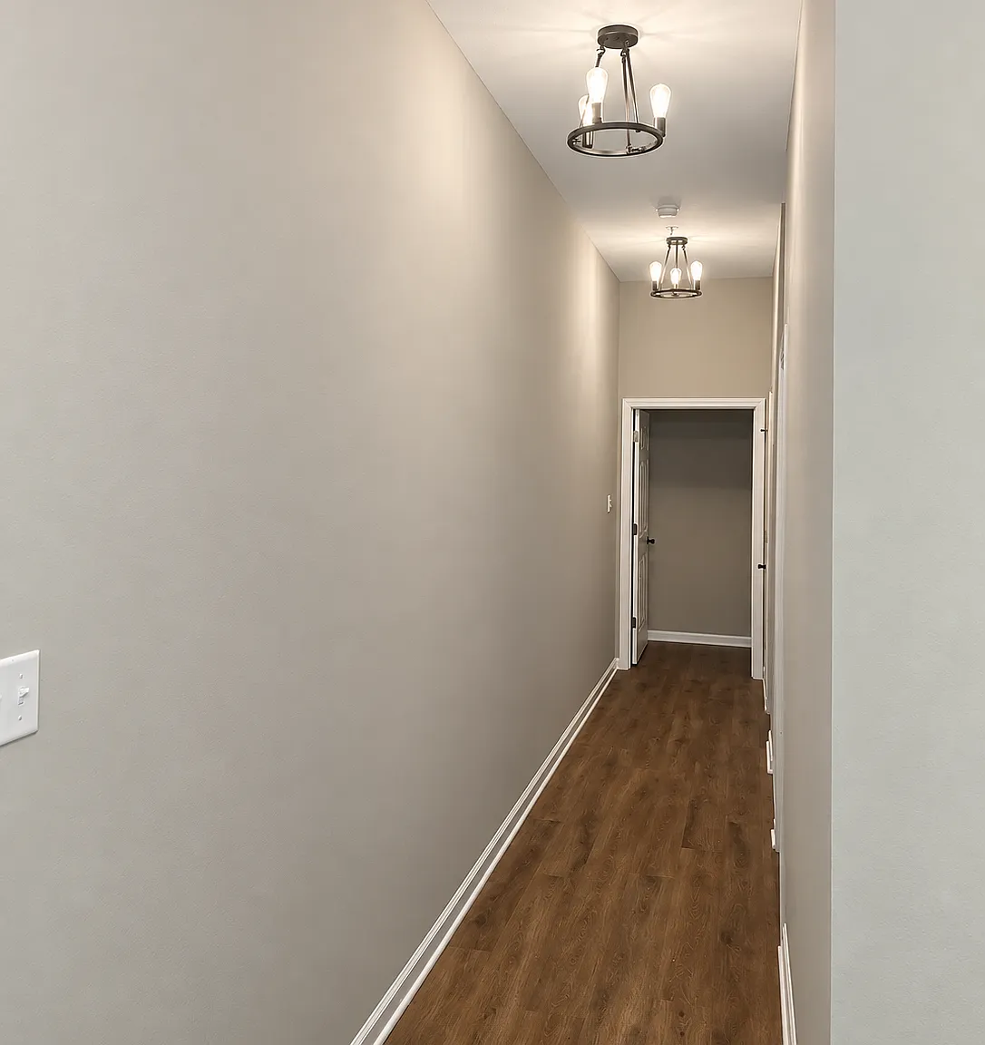2 bed, 1200 sqft, $1,200 — Photo 3