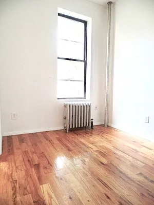 Rented by Bohemia Realty Group | media 13